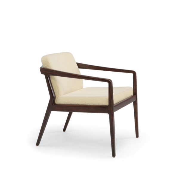 Kindred Lounge Chair with Clean Out