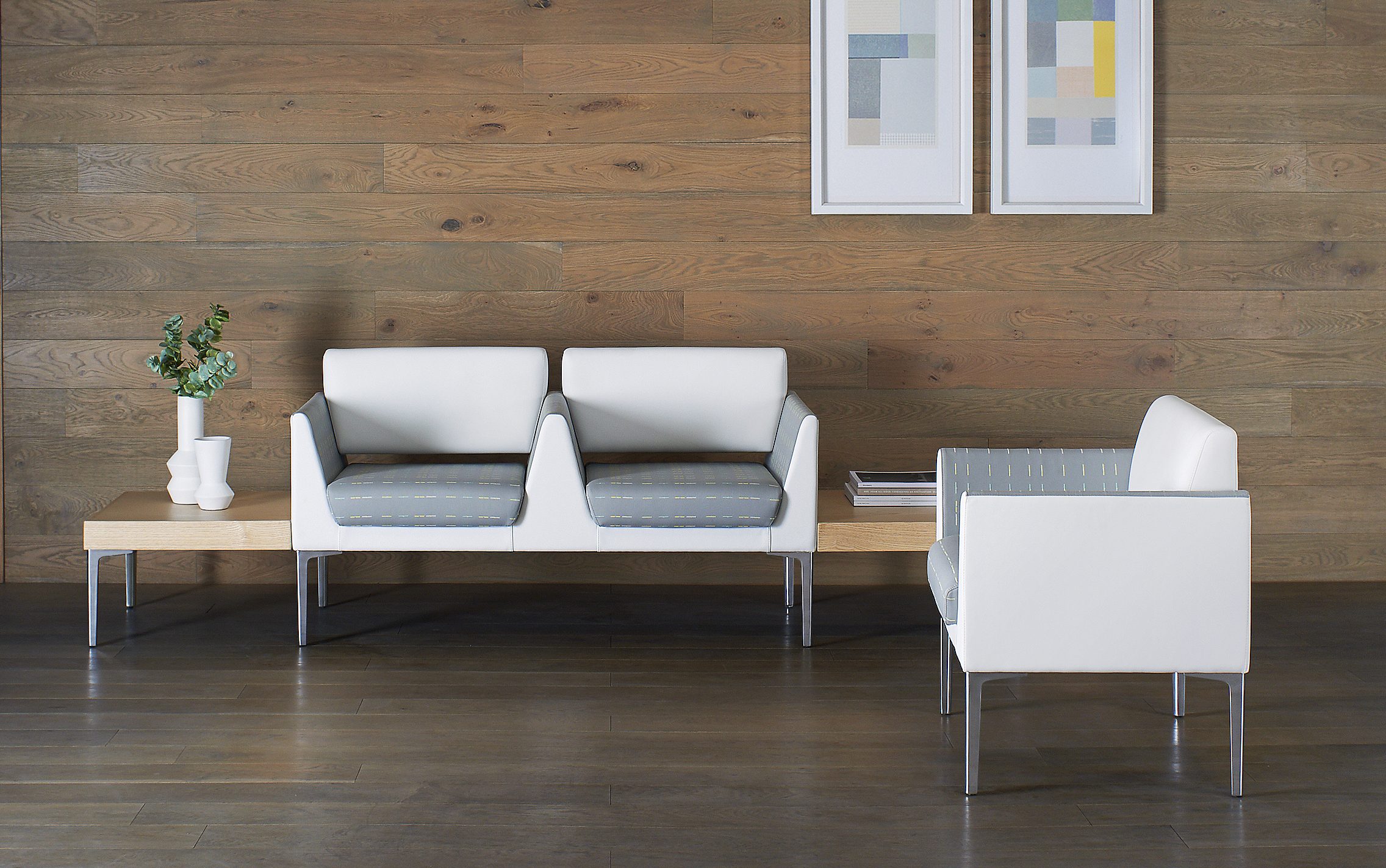 Savina Lounge and Two-Seat Tandem with End Tables