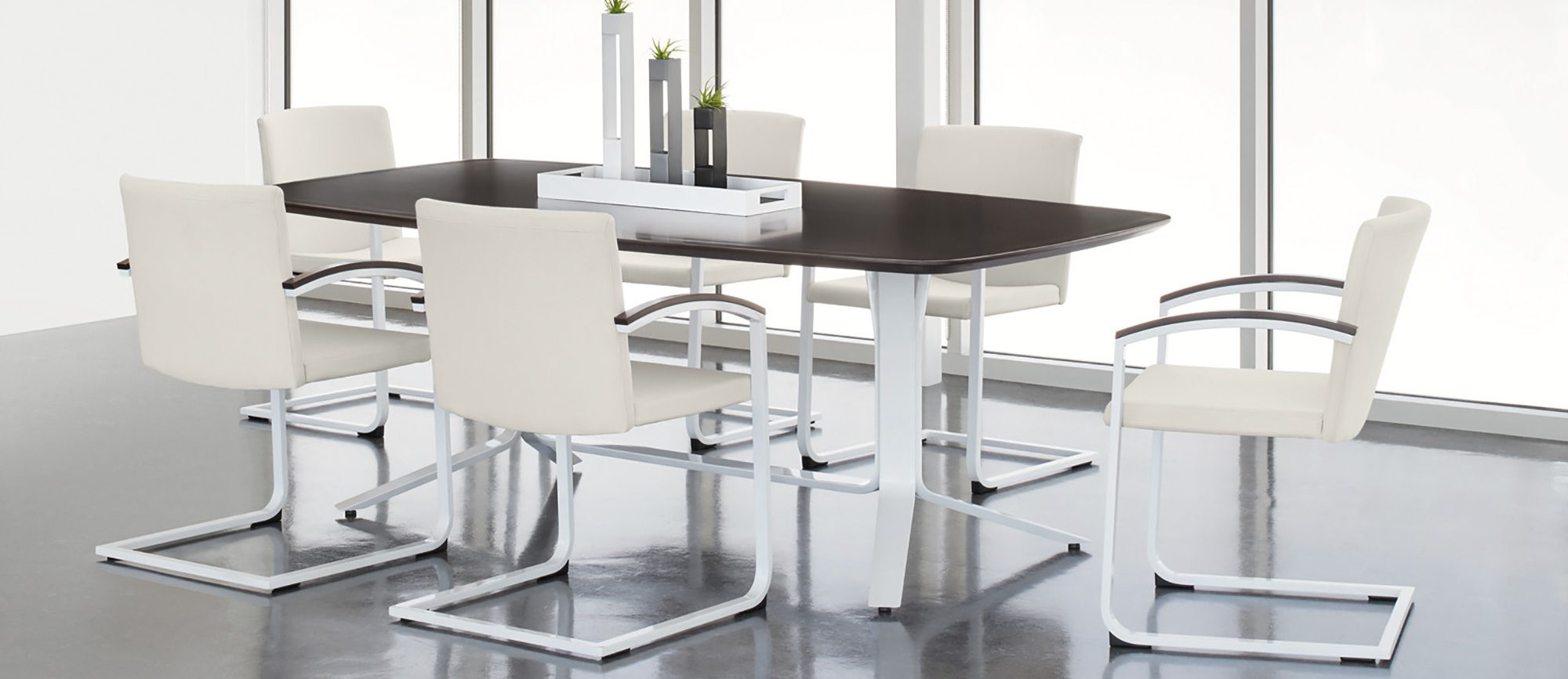 Vero 29-Inch High Arc Rectangle Table, Sign Cantilever Chairs