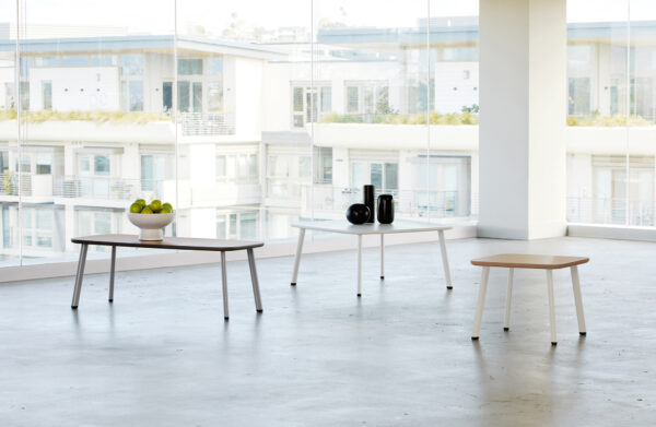 ONES TABLE オーク インアバンス INAVANCE > ONES TABLE【2colors】 | UNWASTED | ア