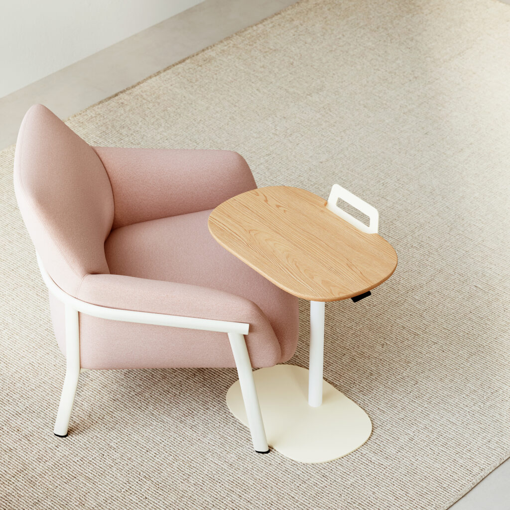 Keeper Pull-Up Table with Talina Lounge, Detail Shot
